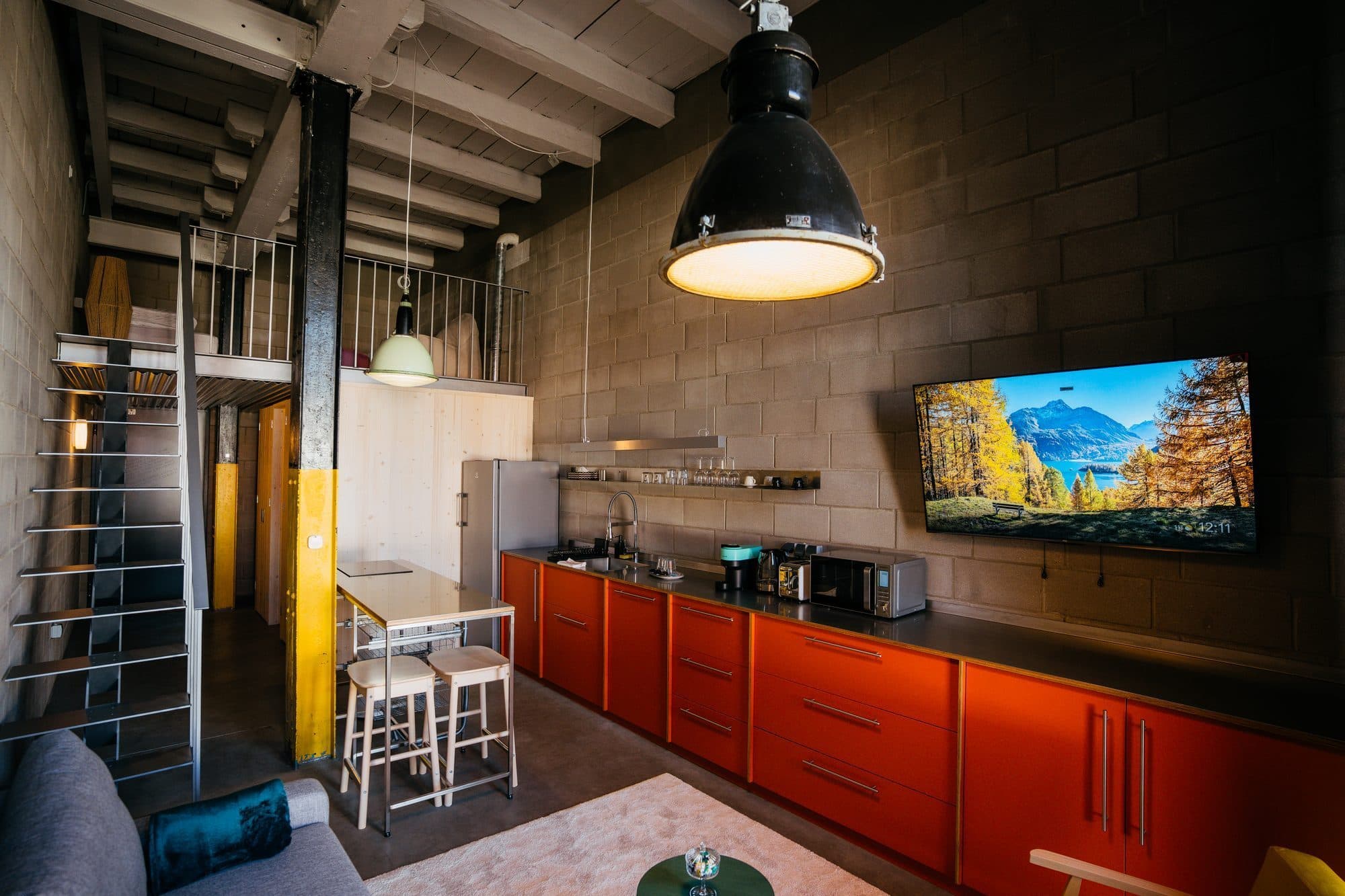 Loft 4 — interiér